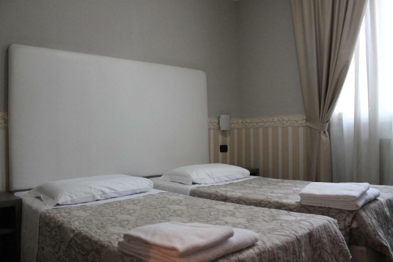 Hotel Laguna Residence Μαργκέρα Εξωτερικό φωτογραφία